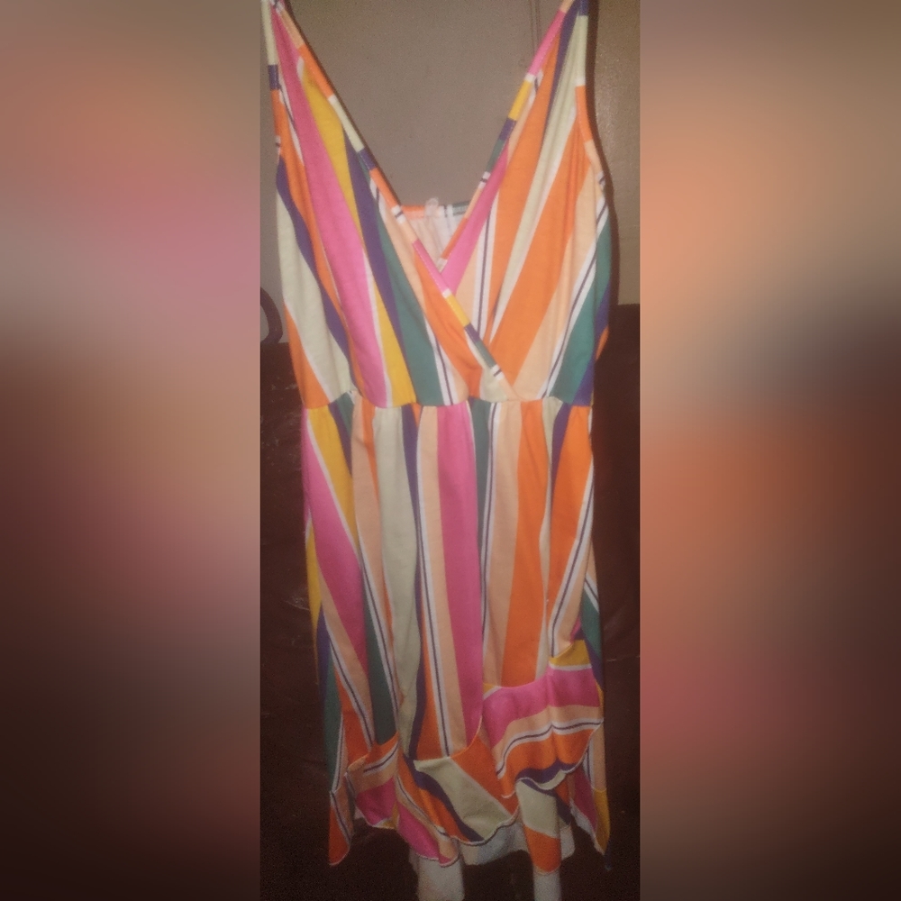 Cute color dress